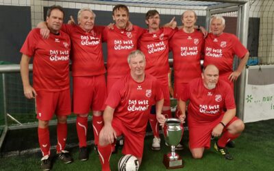 Wanderpokal für die  Spvg Walking Fußballer